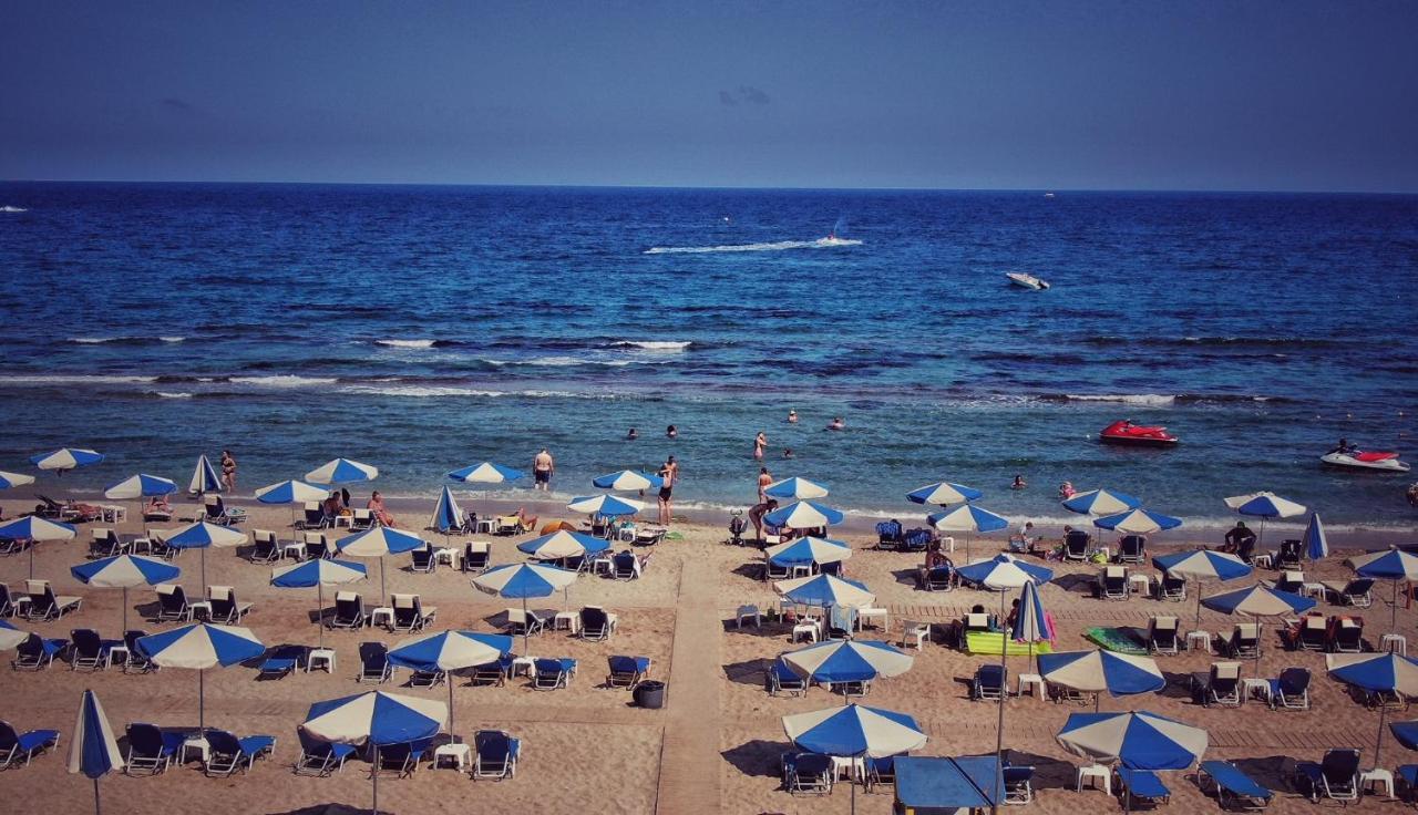 Mikes Beach Lux Hersonissos  Exteriör bild